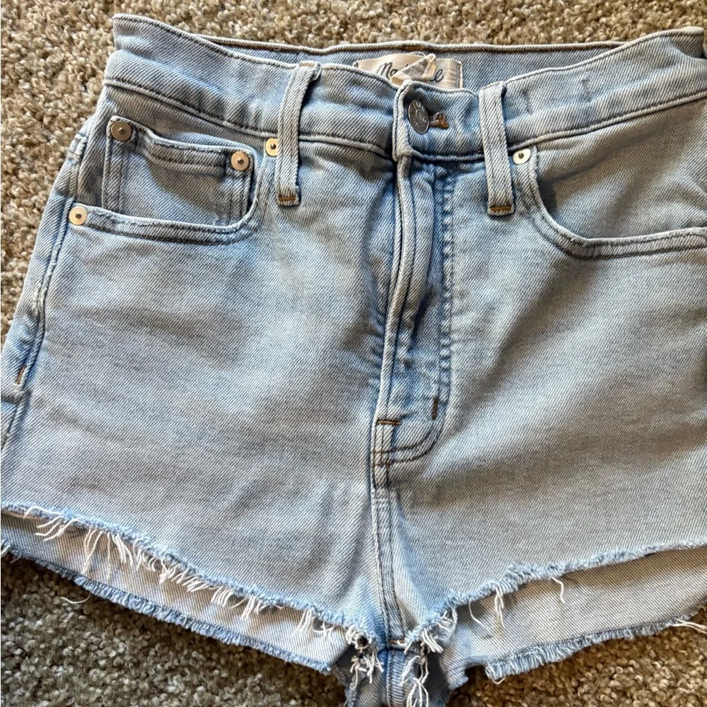 Madewell Light Blue Jean Shorts - Picture 5 of 5